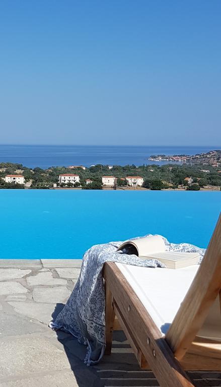 Villa Molivos Views Mithymna Exterior photo